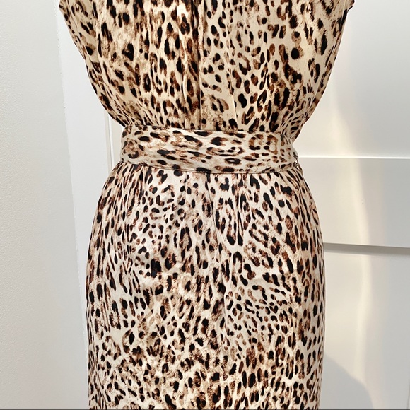 BANANA REPUBLIC Utility Maxi Shirtdress in Leopard Print - Picture 9 of 12